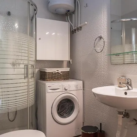 Effie's Two Bedroom Appartement