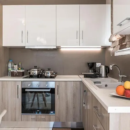 Effie's Two Bedroom Appartement *