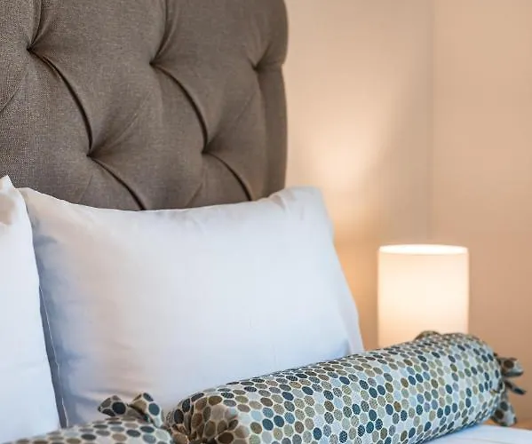 Effie's Two Bedroom Апартаменты