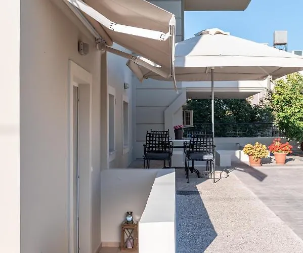 Effie's Two Bedroom Нафплион