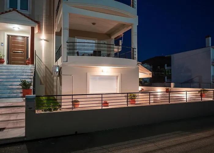 Effie's Two Bedroom Апартаменты *