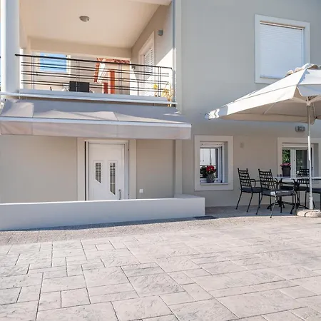 Effie's Two Bedroom Nafplion