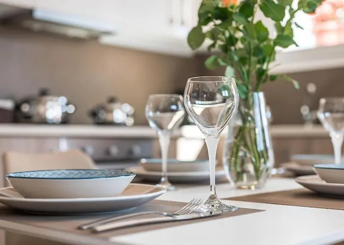 Effie's Two Bedroom *